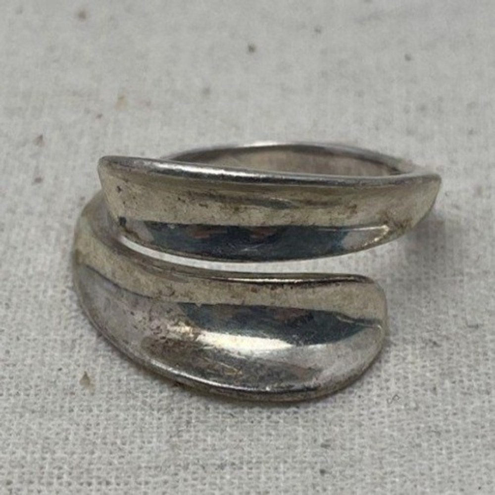 Sterling Silver 925 Sculptural Bypass Wrap Ring Size 7.5 Minimalist 5.1g